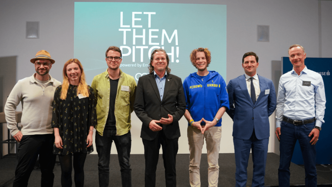 Ivan Topic, Lilian Merks, Julian Merkel, Martin Zagler, Alexander Tebbe, Stefan Petrikovics, Dirk Littig auf dem Gruppenfoto nach den Pitches